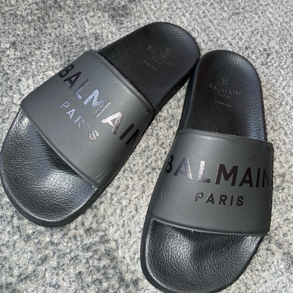 Balmain pool slides - Picture 7 of 7